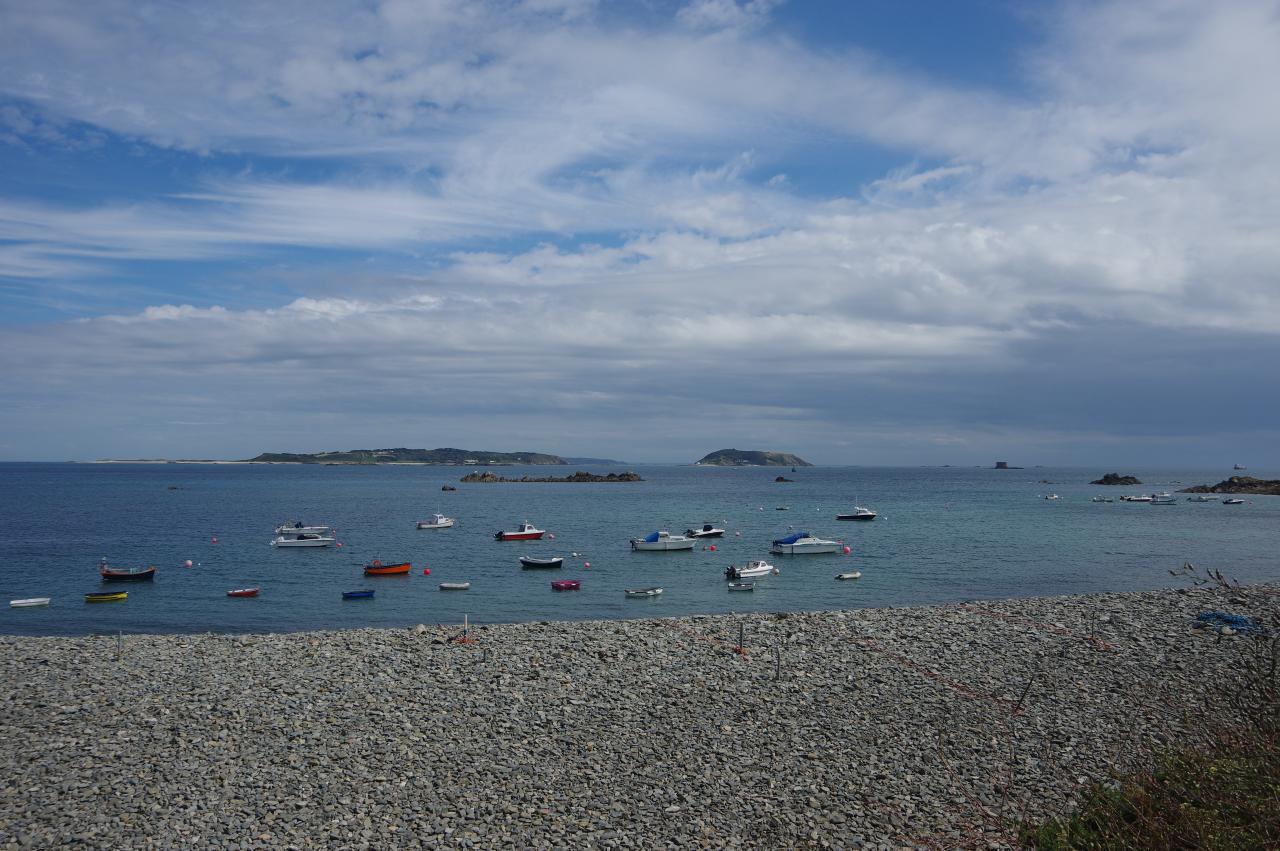 Guernsey: Les Grandes Rocques to St Peter Port