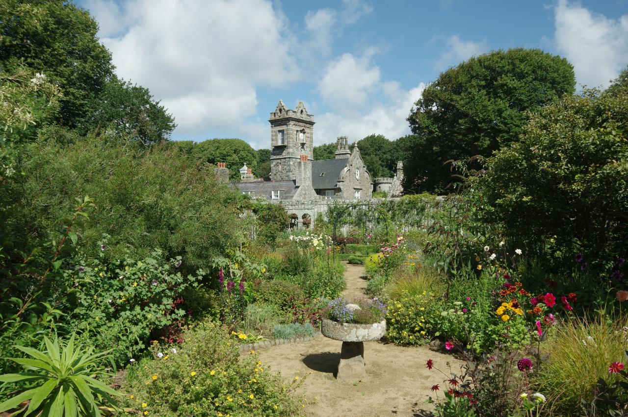 La Seigneurie Gardens