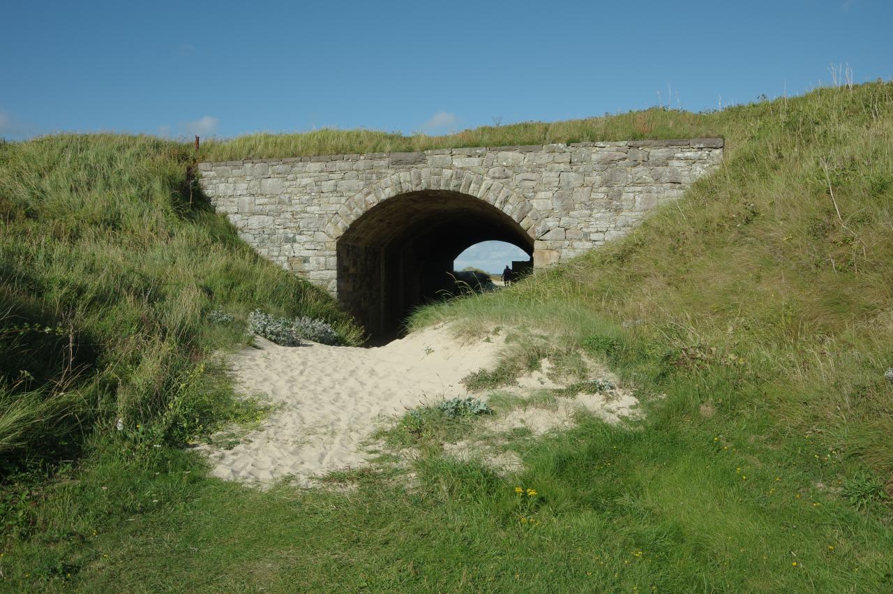 Tunnel to Arch Bay
