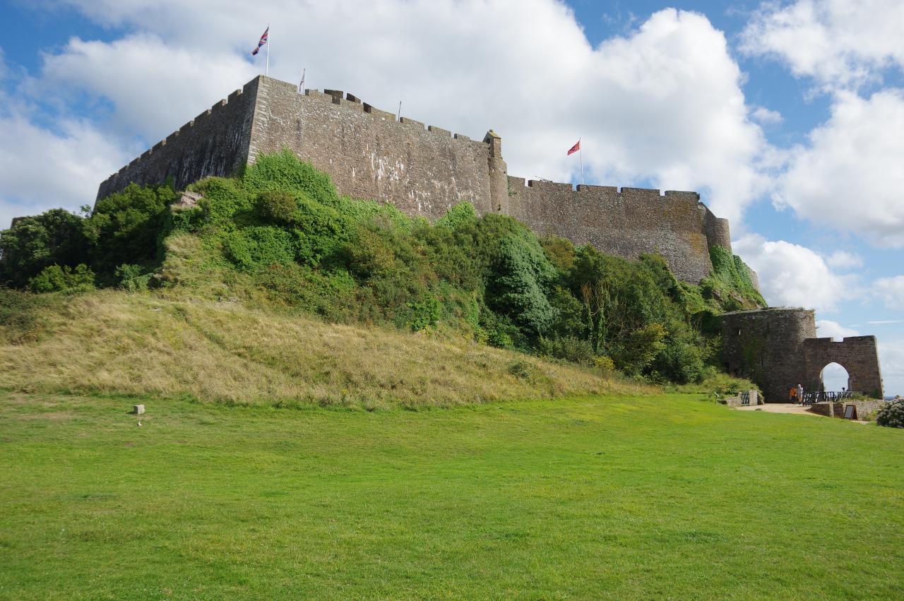 Jersey: St Helier to St Catherine's Breakwater