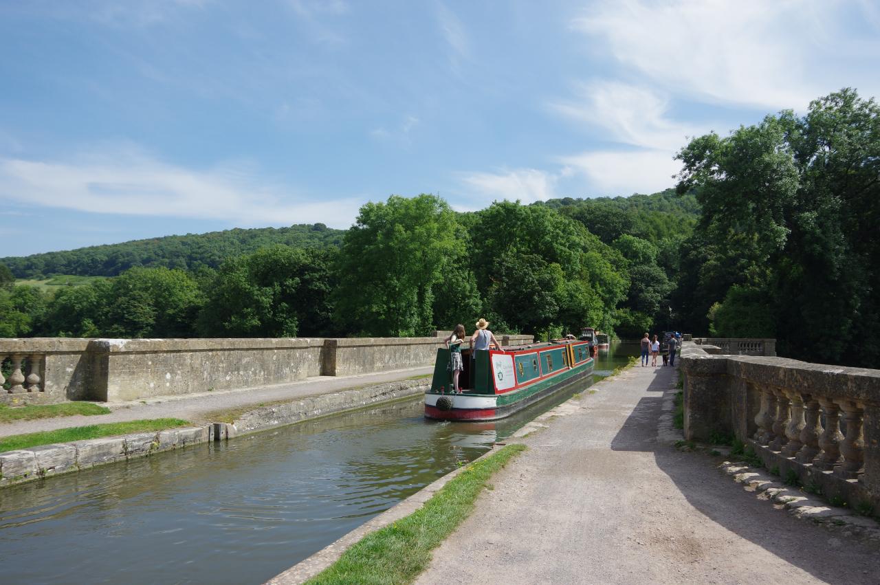 Kennet and Avon Canal Path