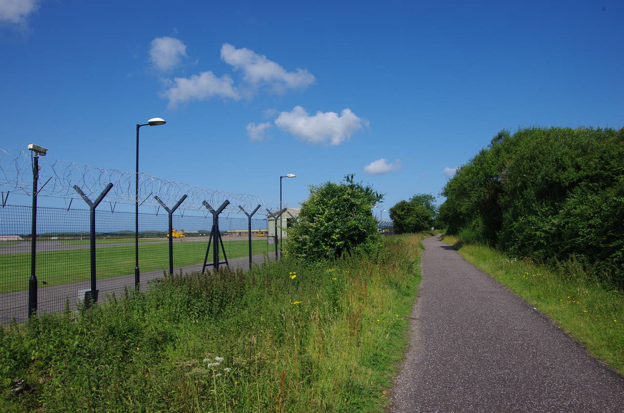 Path beside Chivenor Airfield