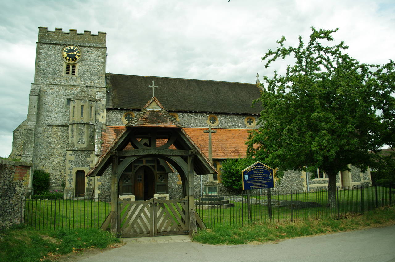 Parish Church of St Mary, Streatley