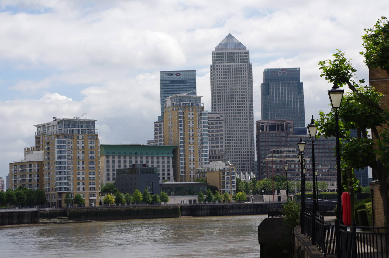 View to Canary Wharf from Sovereign Crescent