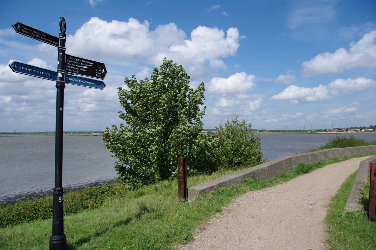 Thames Barrier to Crayford Ness